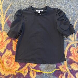Walter baker black scrunch sleeve top size medium nwt